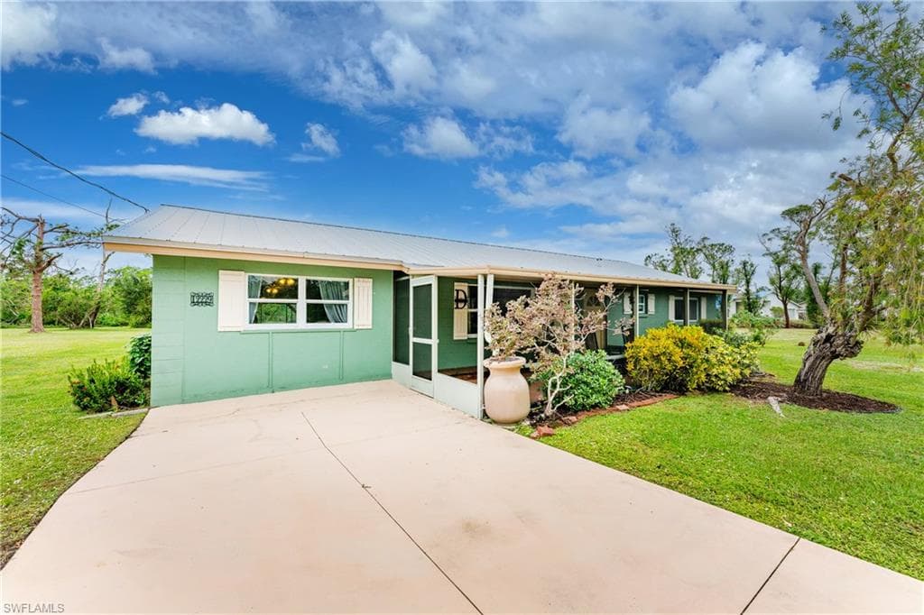 12229 Minnesota AVE PUNTA GORDA, FL 33955