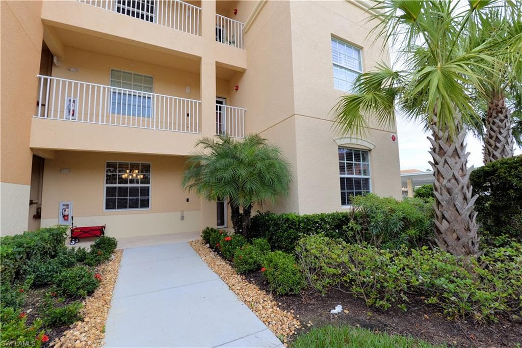 10751 Palazzo WAY 106 FORT MYERS, FL 33913