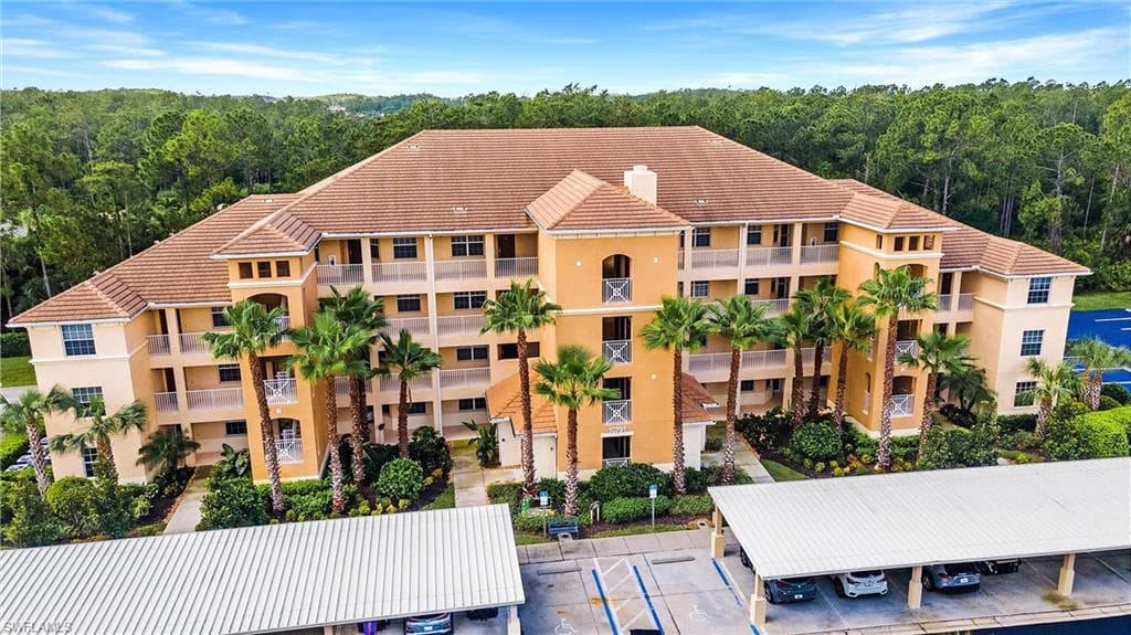 10791 Palazzo WAY 101 FORT MYERS, FL 33913