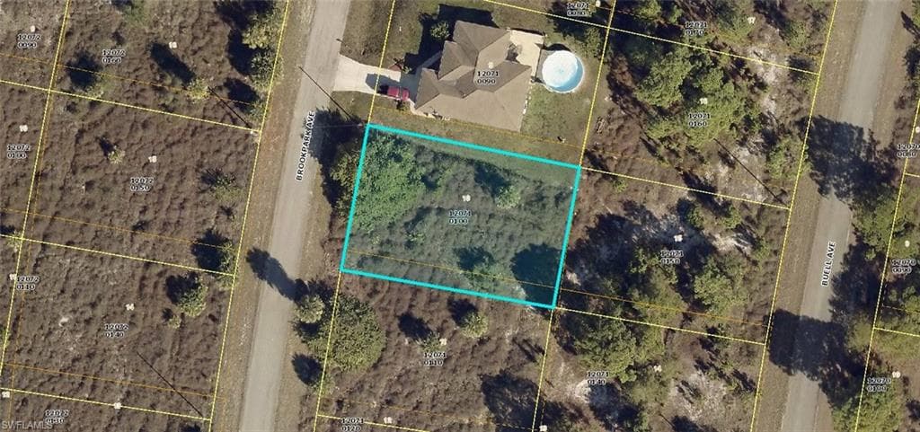 1247 Brookpark AVE FORT MYERS, FL 33913