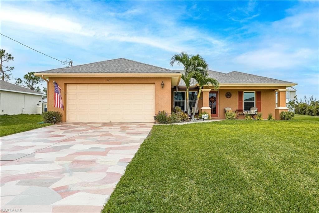 1611 NE 34th LN CAPE CORAL, FL 33909