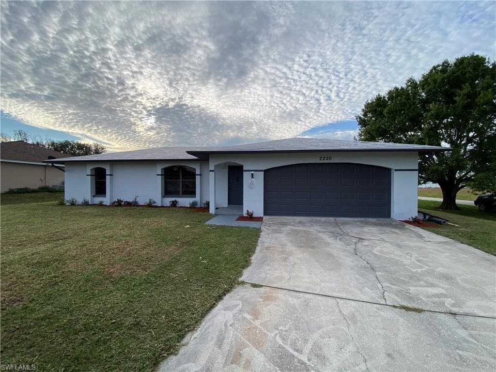 2220 NE 2nd AVE CAPE CORAL, FL 33909