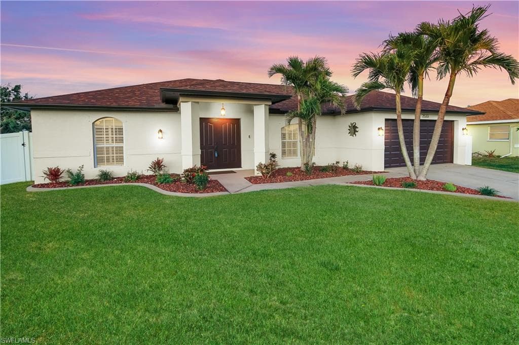 2533 SW 32nd LN CAPE CORAL, FL 33914