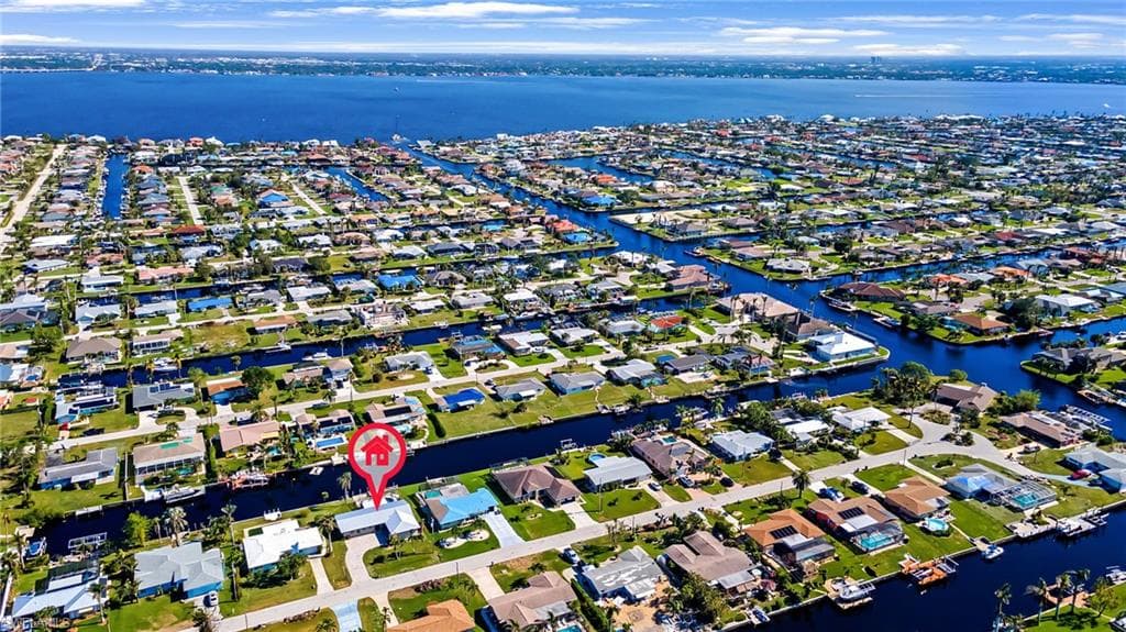 3017 SE 17th PL CAPE CORAL, FL 33904