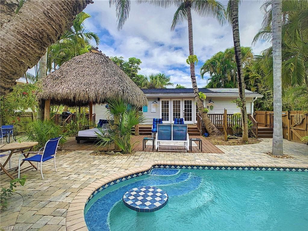 155 Delmar AVE FORT MYERS BEACH, FL 33931