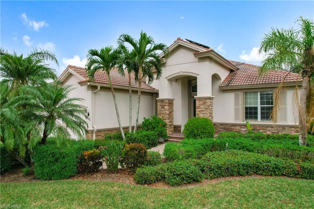 5696 Whispering Willow WAY