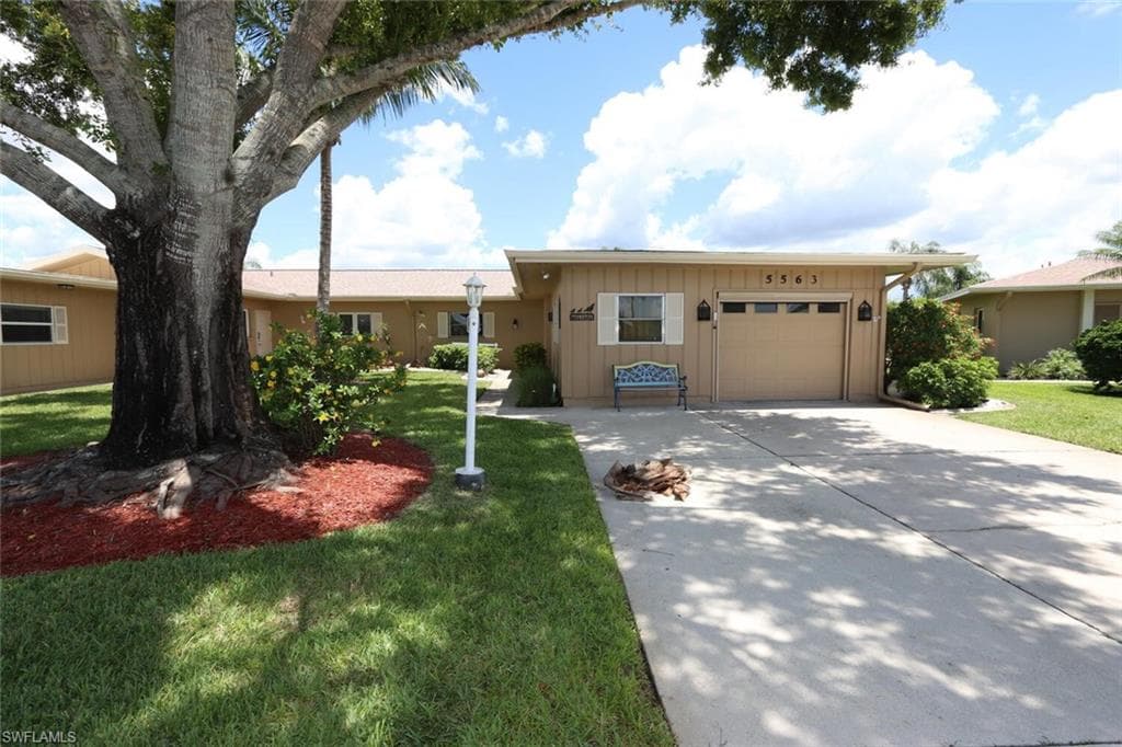 5563 Trellis LN 606 FORT MYERS, FL 33919