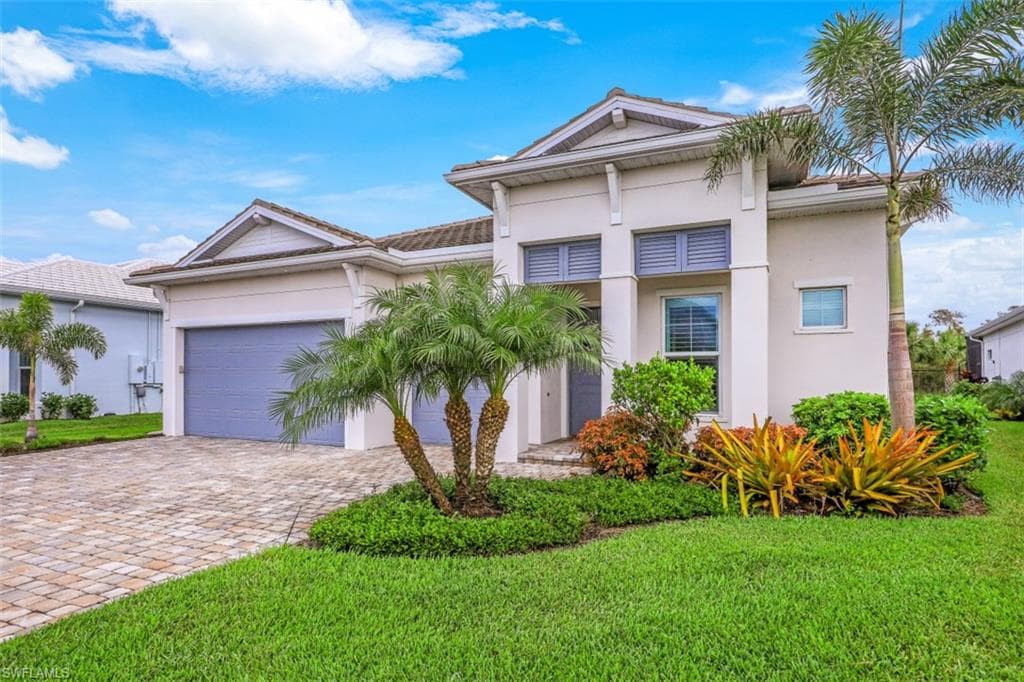 9003 Redonda DR NAPLES, FL 34114