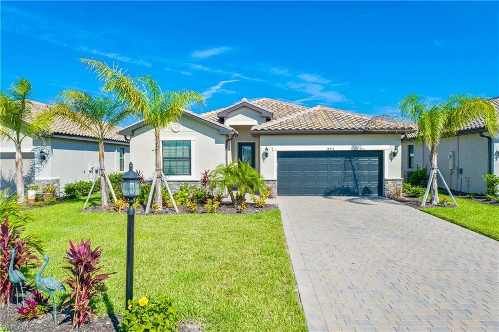 19713 Deming LN ESTERO, FL 33928