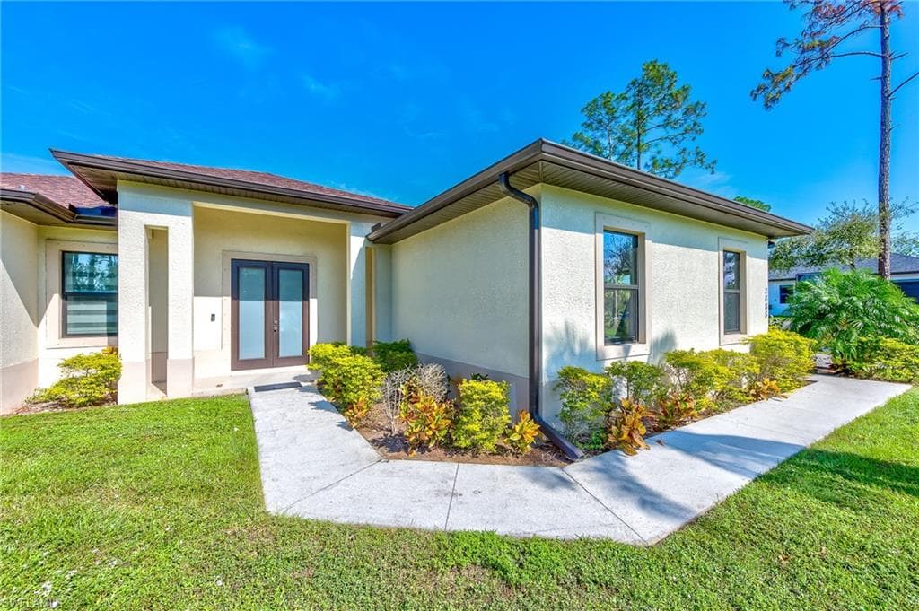 2885 66th AVE NE NAPLES, FL 34117