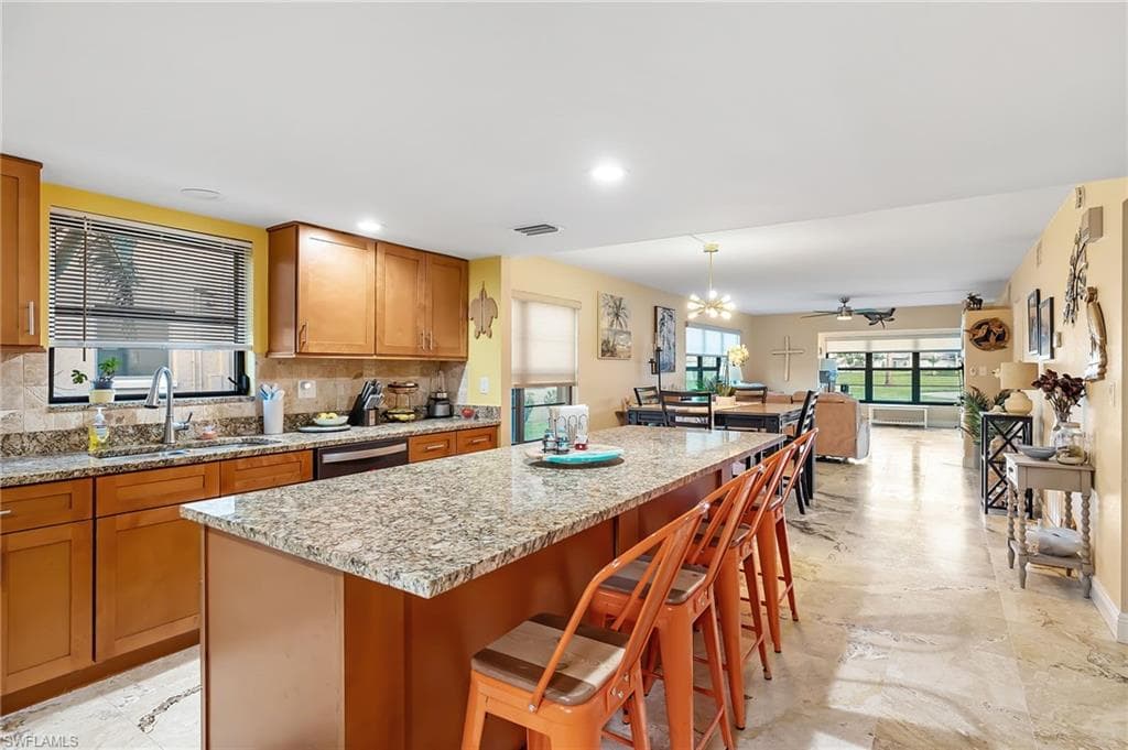 2137 SW Pine LN 1 CAPE CORAL, FL 33991