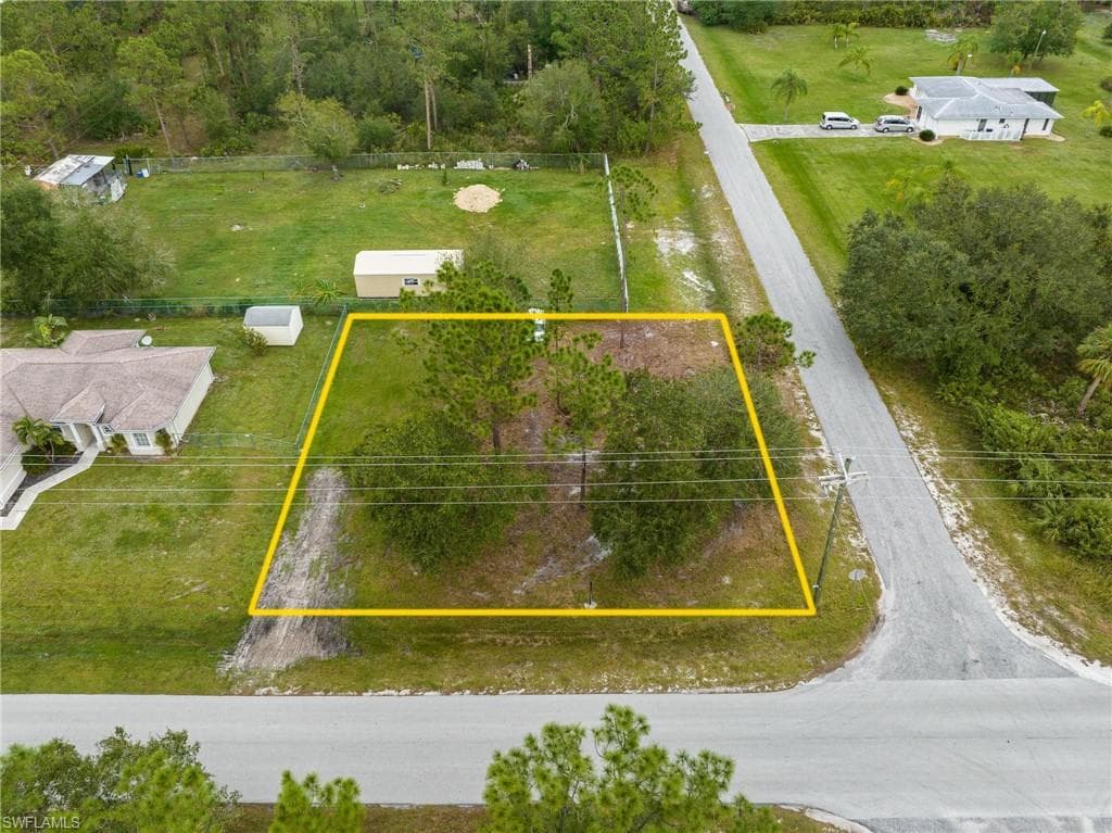 3407 E 10th ST LEHIGH ACRES, FL 33972
