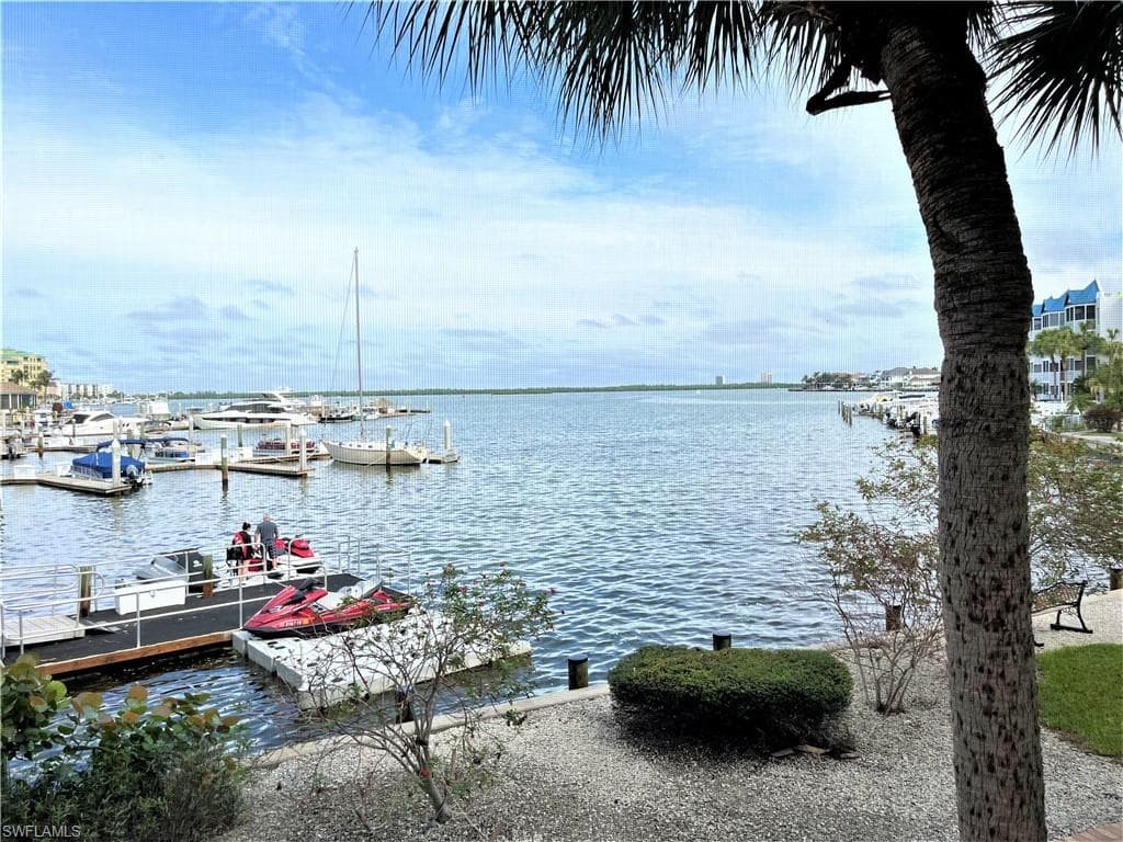 1003 Anglers CV K-202 MARCO ISLAND, FL 34145
