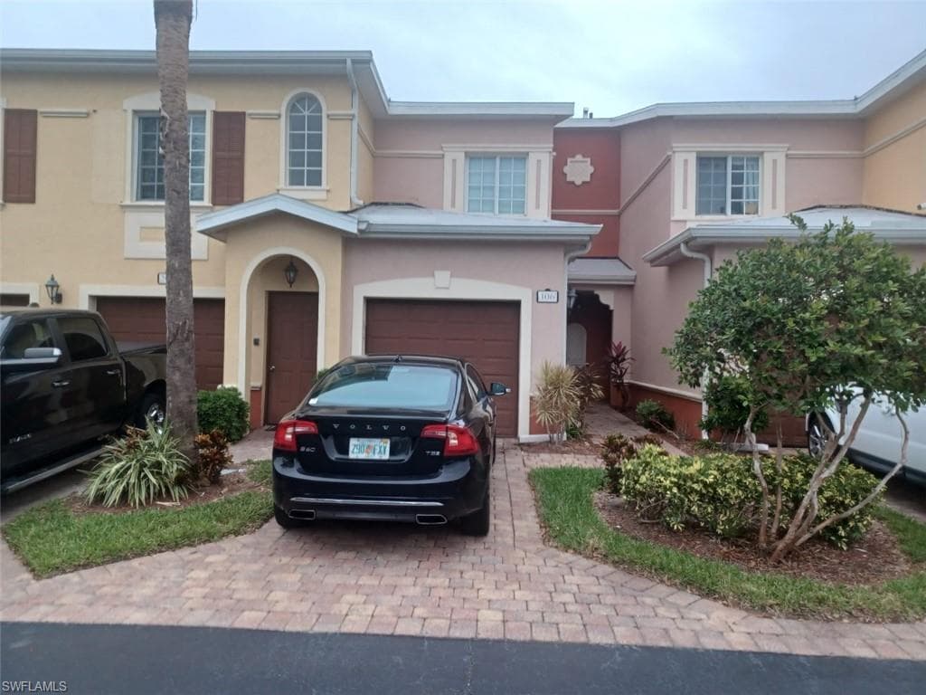 20265 Royal Villagio CT 106 ESTERO, FL 33928