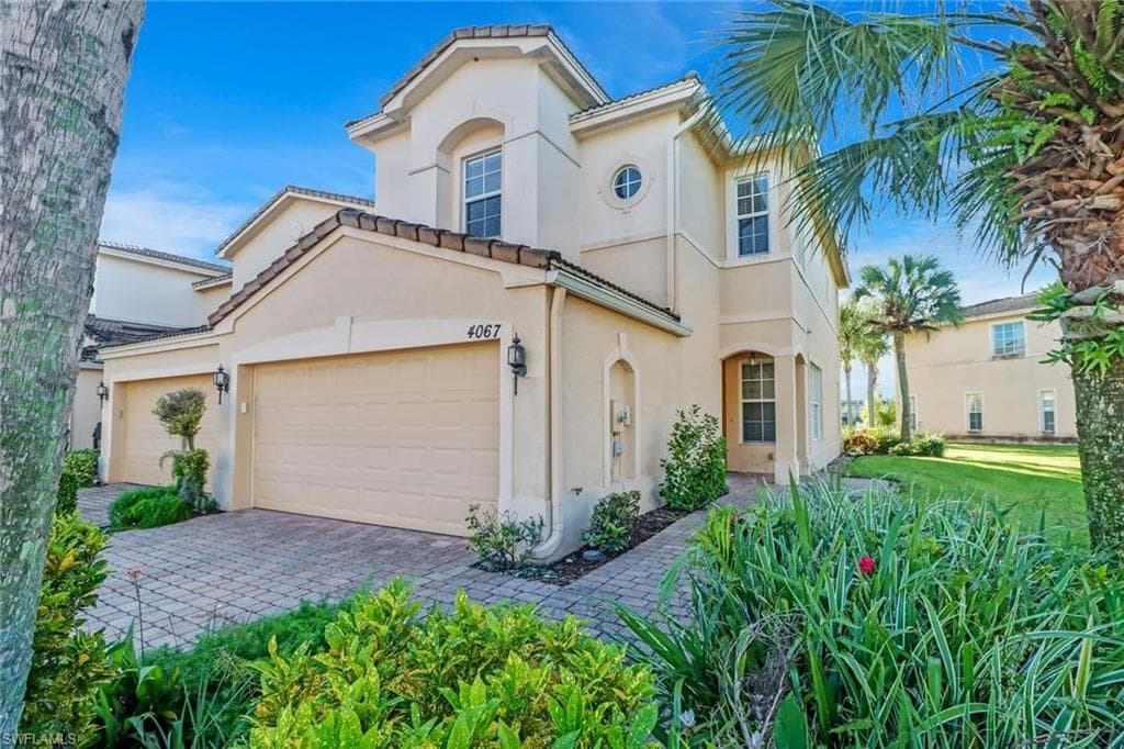 4067 Cherrybrook LOOP FORT MYERS, FL 33966