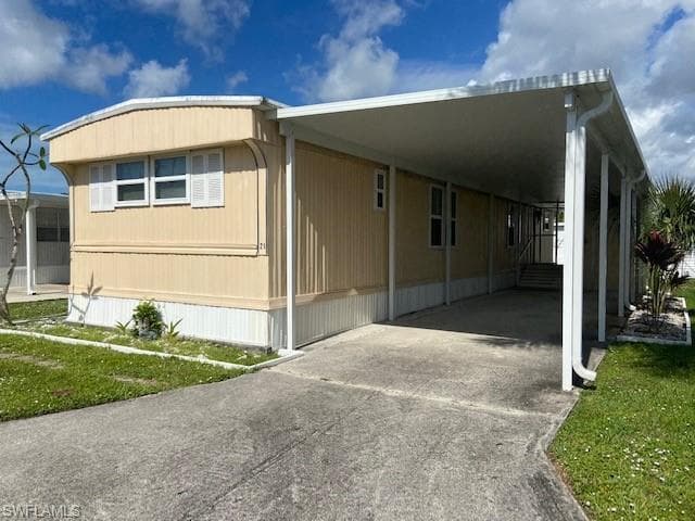 21 Arapaho TRL 229 NAPLES, FL 34113