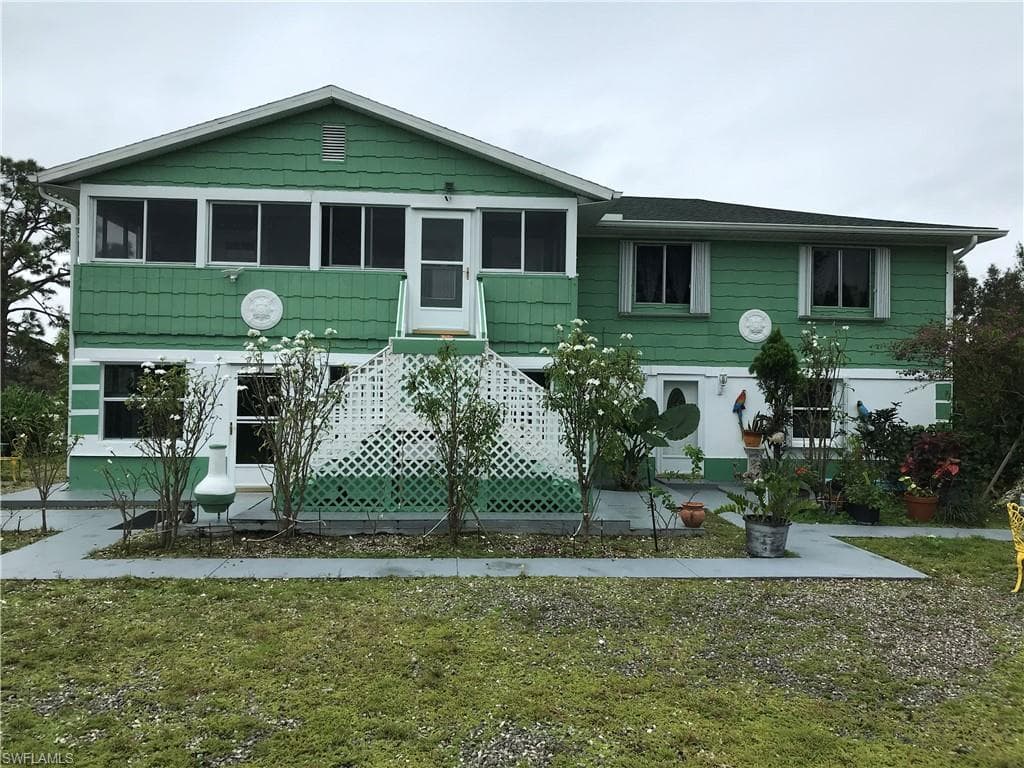 3270 56th AVE NE NAPLES, FL 34120