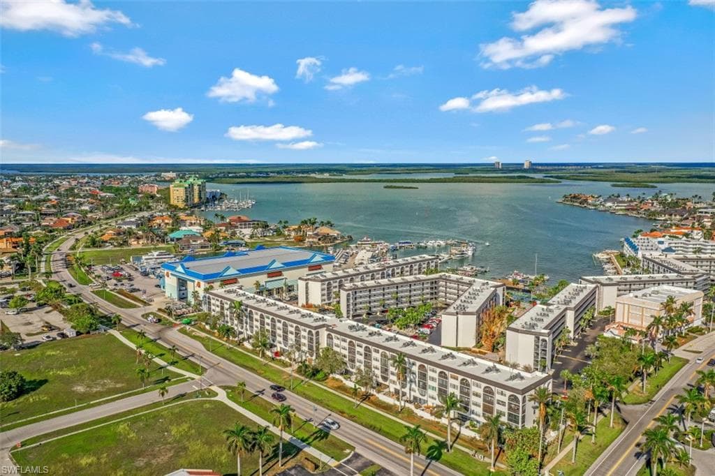 1012 Anglers CV D-309 MARCO ISLAND, FL 34145