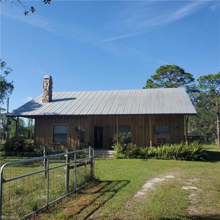 11300 Shirley LN NORTH FORT MYERS, FL 33917