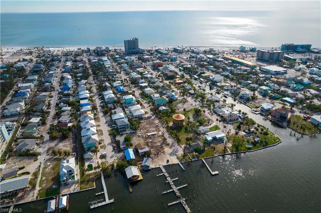 149 Pearl ST FORT MYERS BEACH, FL 33931