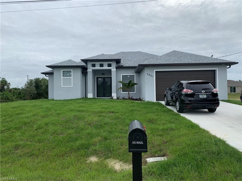 3921 22nd ST W LEHIGH ACRES, FL 33971