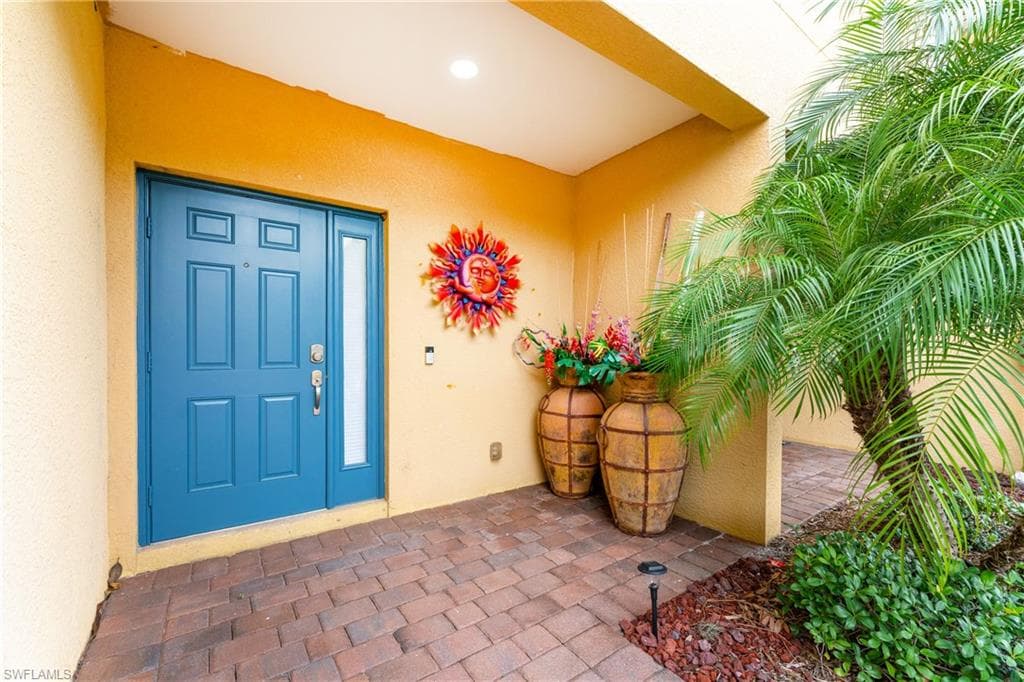 3806 Cherrybrook LOOP FORT MYERS, FL 33966