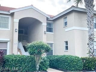 6528 Huntington Lakes CIR 8-204 NAPLES, FL 34119
