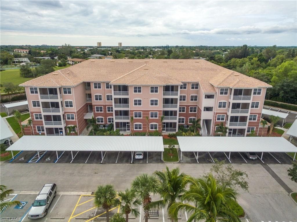 11701 Olivetti LN 303 FORT MYERS, FL 33908