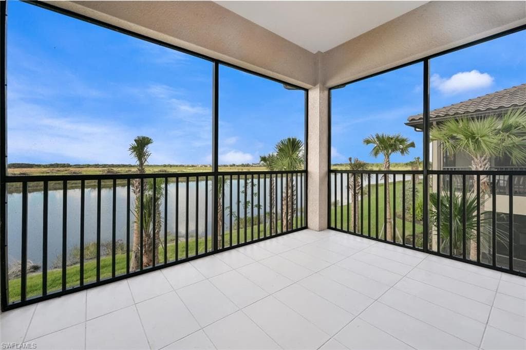 15253 Zeno WAY 204 NAPLES, FL 34114