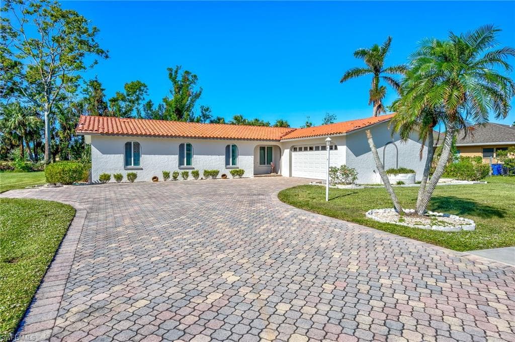 4165 Yarmouth CT NORTH FORT MYERS, FL 33903