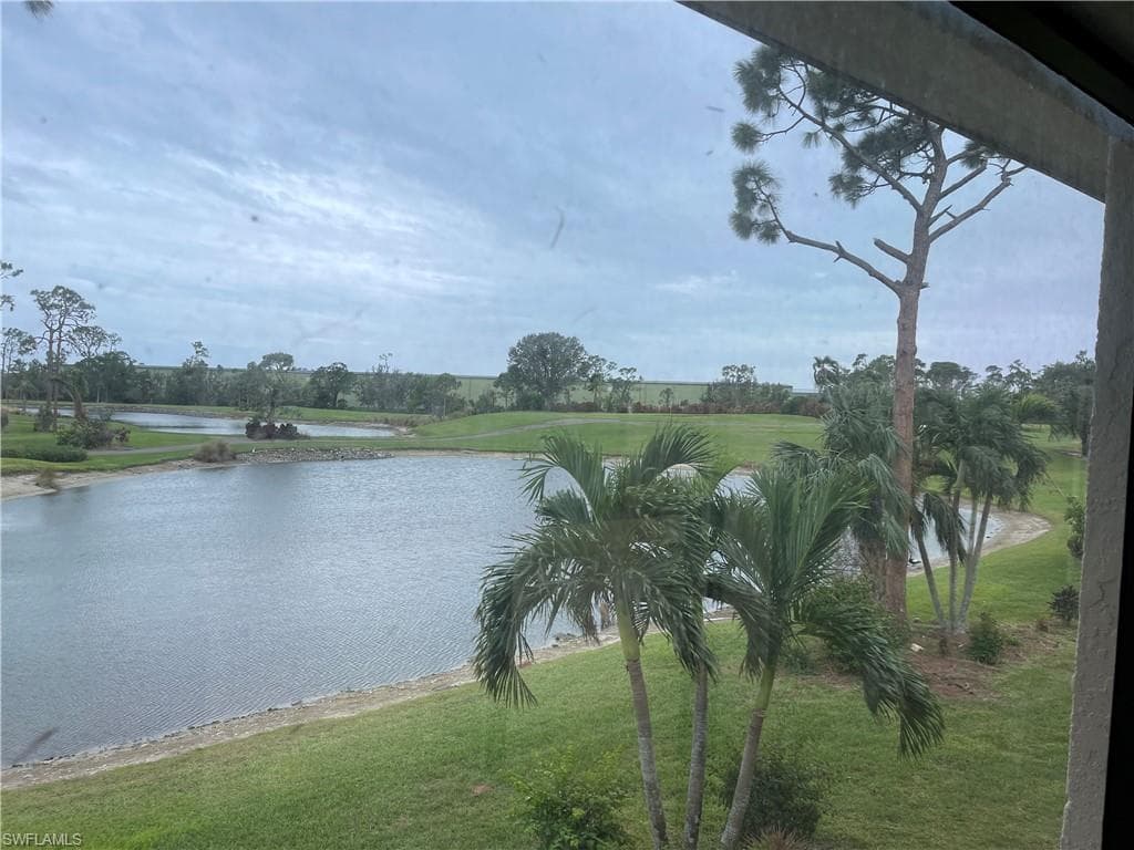 5550 Trailwinds DR 624 FORT MYERS, FL 33907