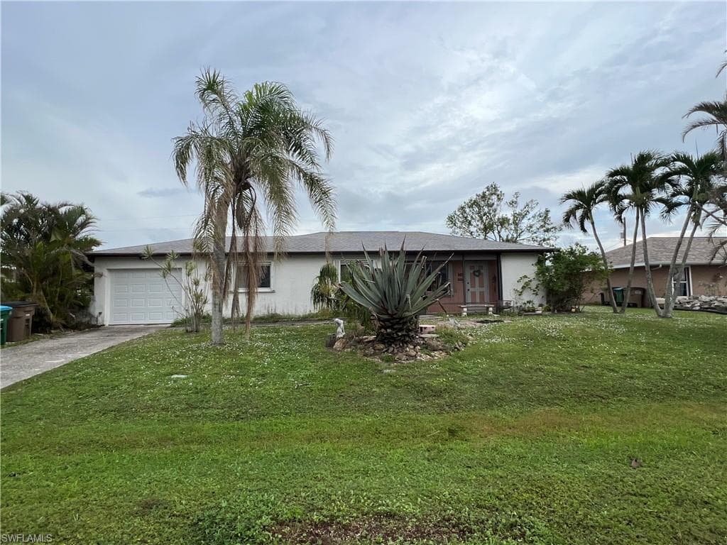 3427 7th PL CAPE CORAL, FL 33914