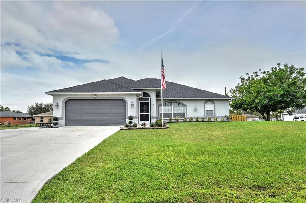 6431 Castlewood CIR FORT MYERS, FL 33905