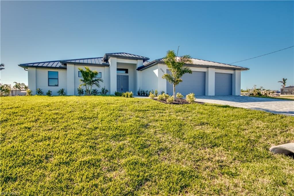 3302 NW 18th ST CAPE CORAL, FL 33993