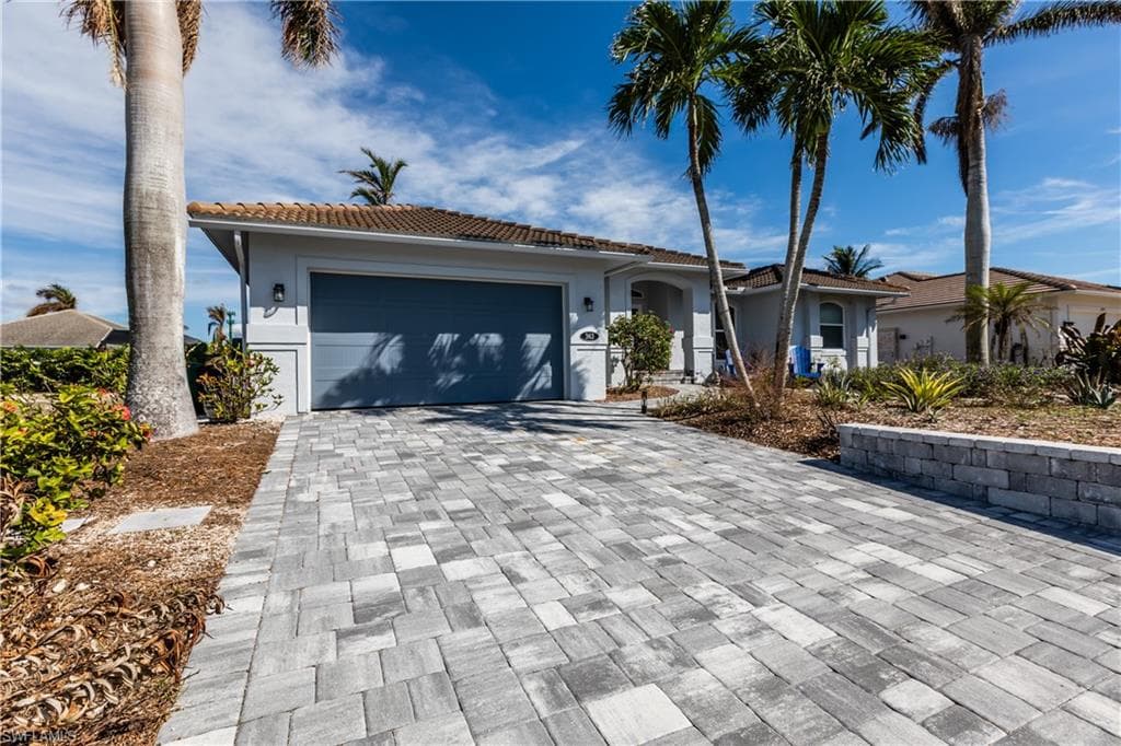 363 Waterleaf CT MARCO ISLAND, FL 34145