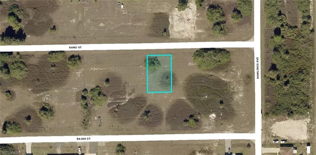 472 Rand ST LEHIGH ACRES, FL 33974