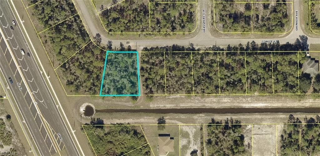 456 Conlee ST LEHIGH ACRES, FL 33974