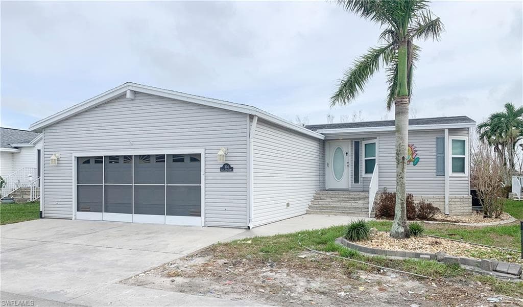 17681 Canal Cove CT FORT MYERS BEACH, FL 33931