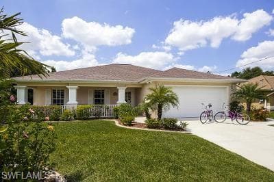 2711 51st ST SW LEHIGH ACRES, FL 33976