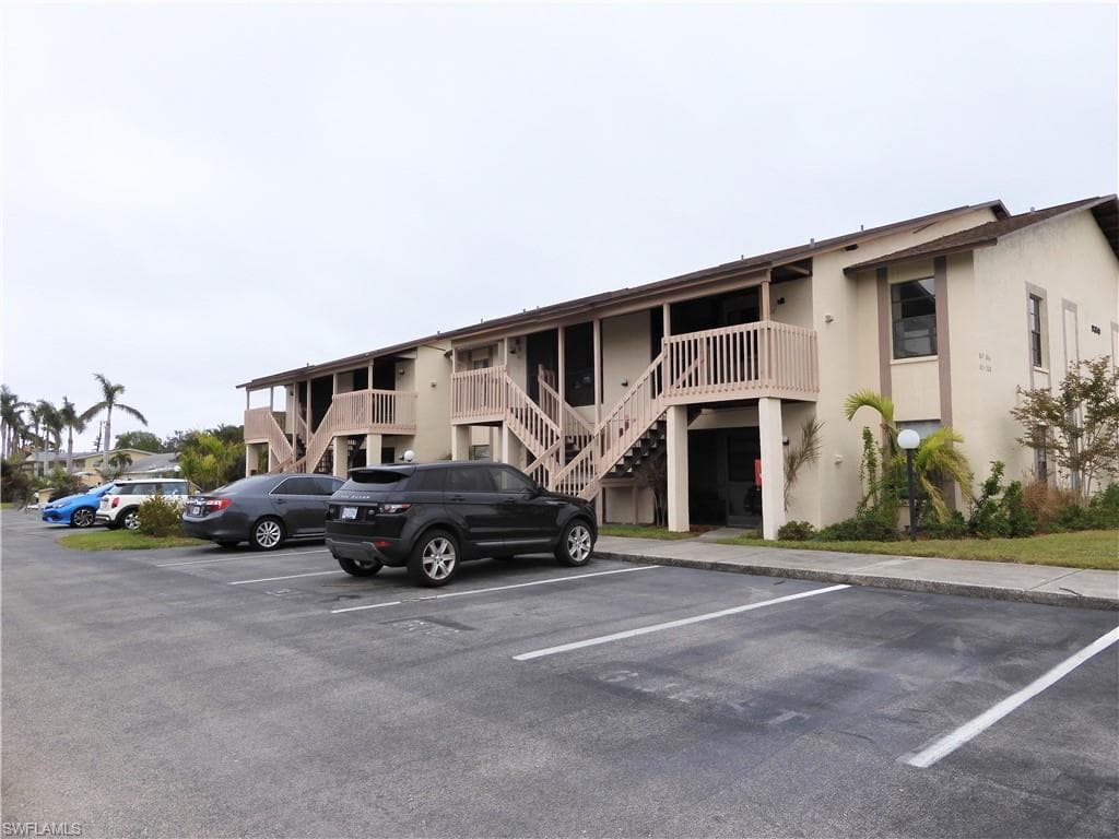 9350 Lennex LN 806 FORT MYERS, FL 33919