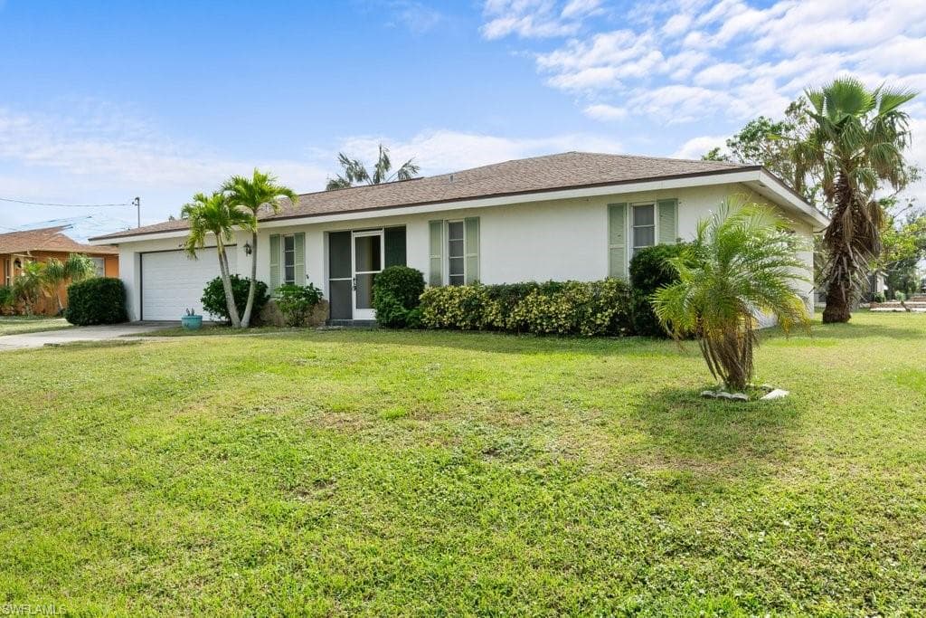 140 21st TER CAPE CORAL, FL 33990