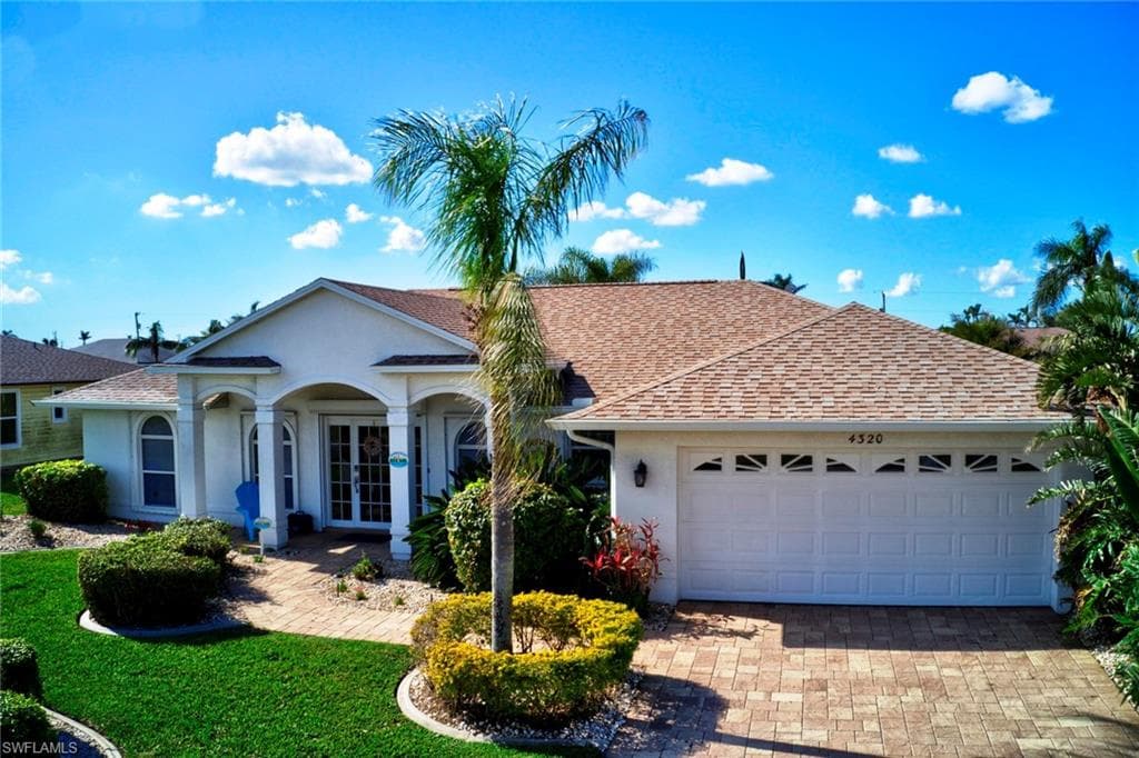 4320 SW 1st PL CAPE CORAL, FL 33914