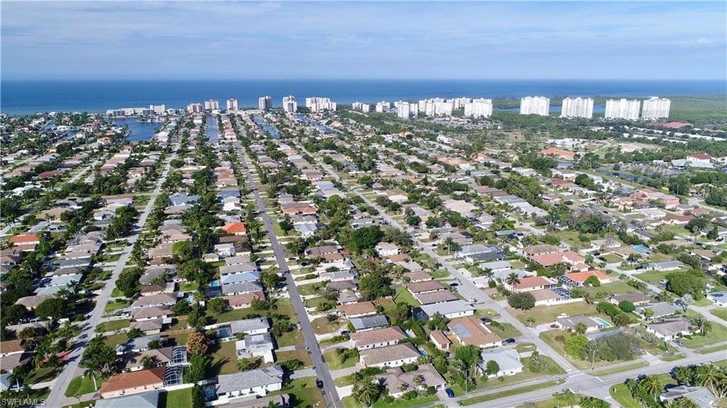 579 97th AVE N NAPLES, FL 34108