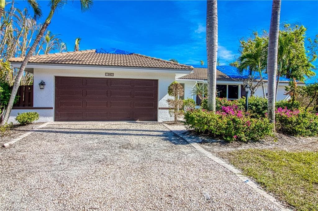 1002 Kings Crown DR SANIBEL, FL 33957