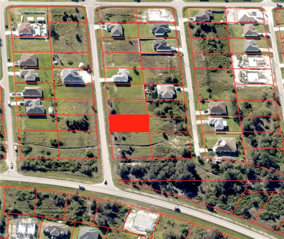 2502 45th ST SW LEHIGH ACRES, FL 33976