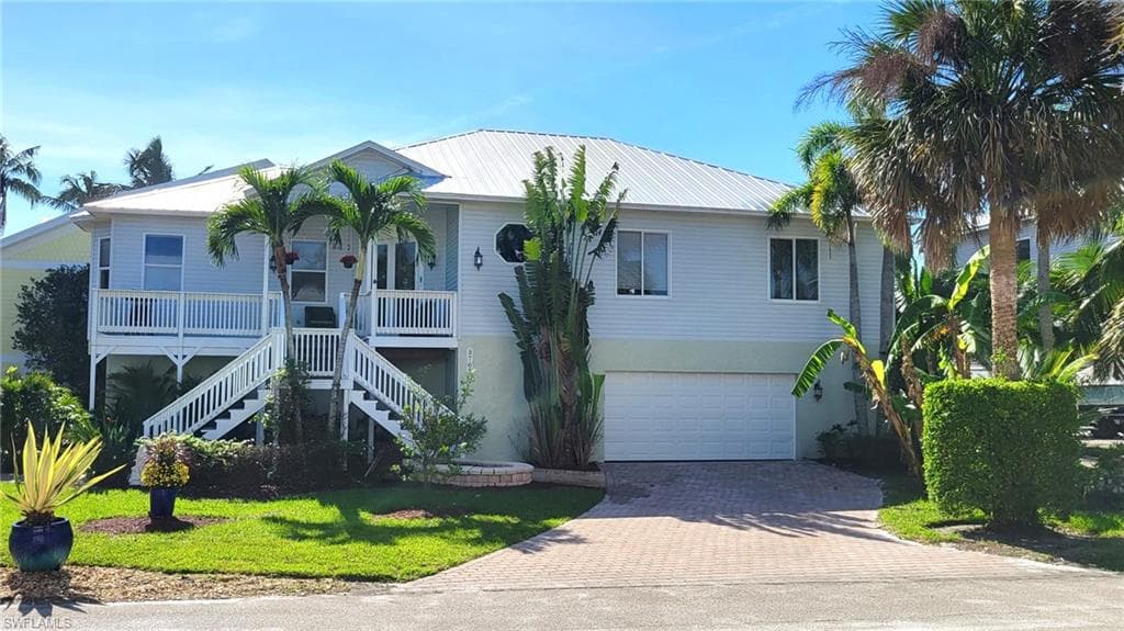 3765 Riviera CIR BONITA SPRINGS, FL 34134
