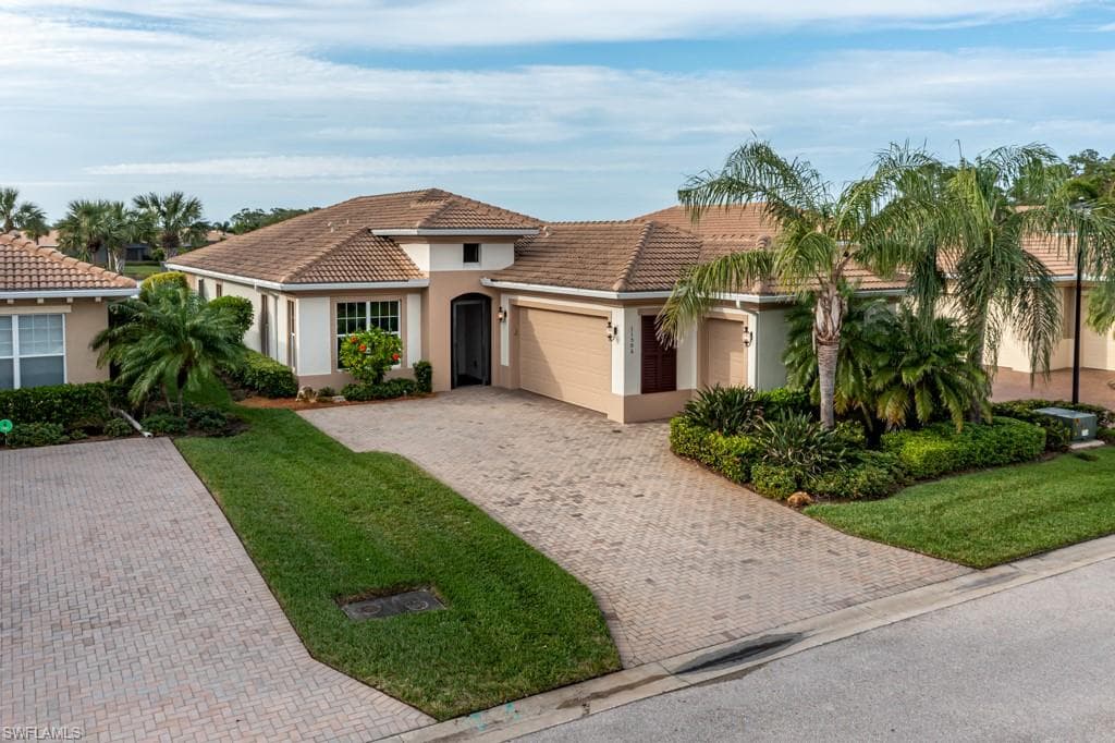 11506 Giulia DR FORT MYERS, FL 33913