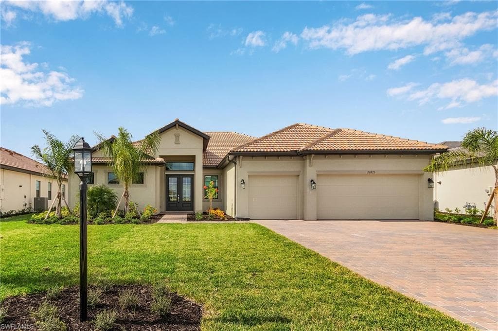 20925 Napa LOOP ESTERO, FL 33928
