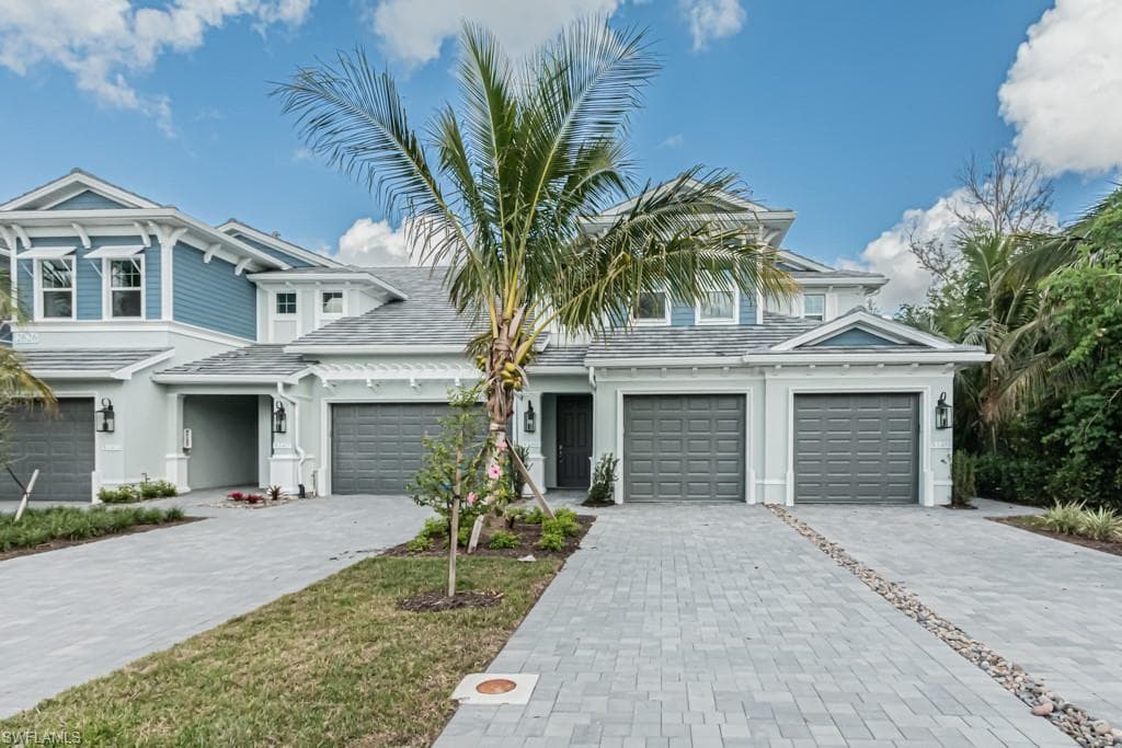 2626 Seychelles DR 1408 NAPLES, FL 34112