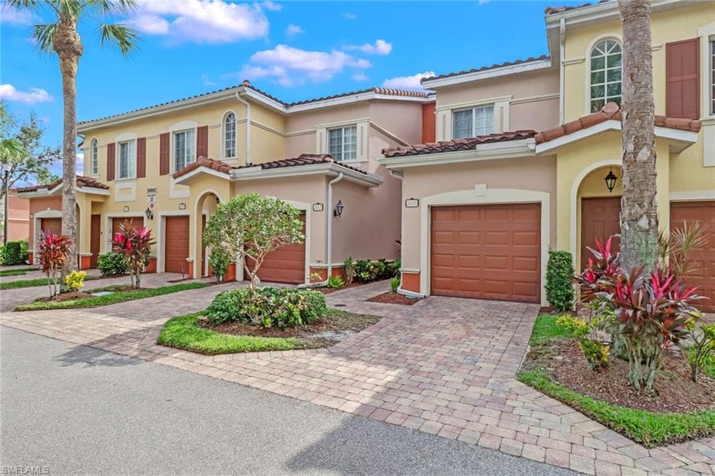 10001 Villagio Gardens LN 103 ESTERO, FL 33928
